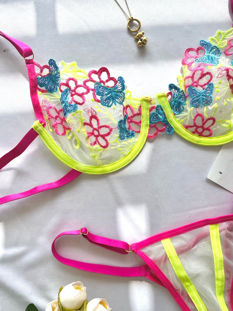 SET NEÓN PINK AMARISIMO