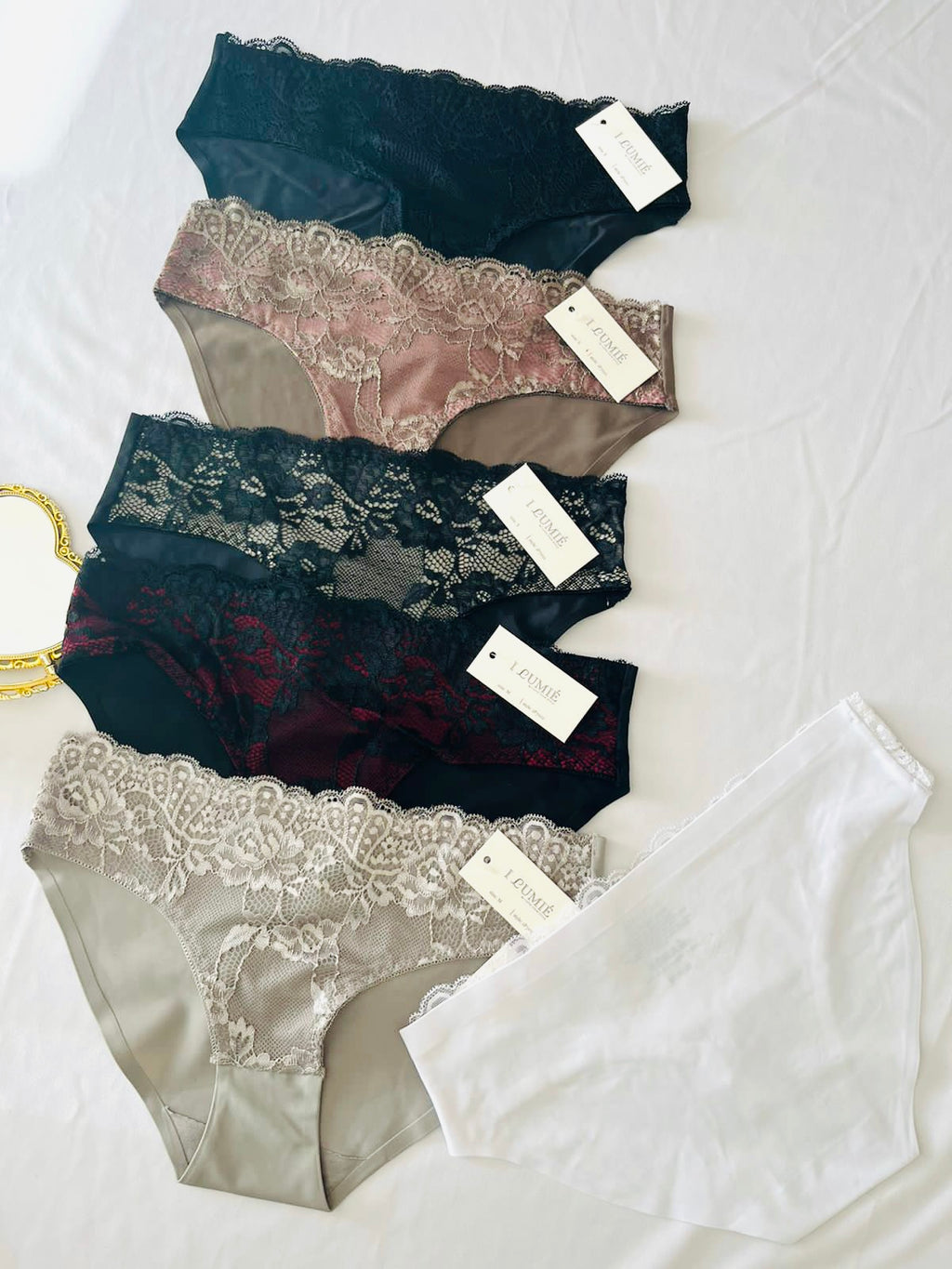 PANTY IP7011 I LUMIÉ